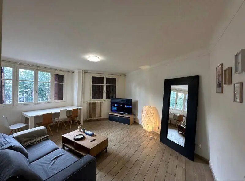 Appartement à louer, 46m², Paris 18ème