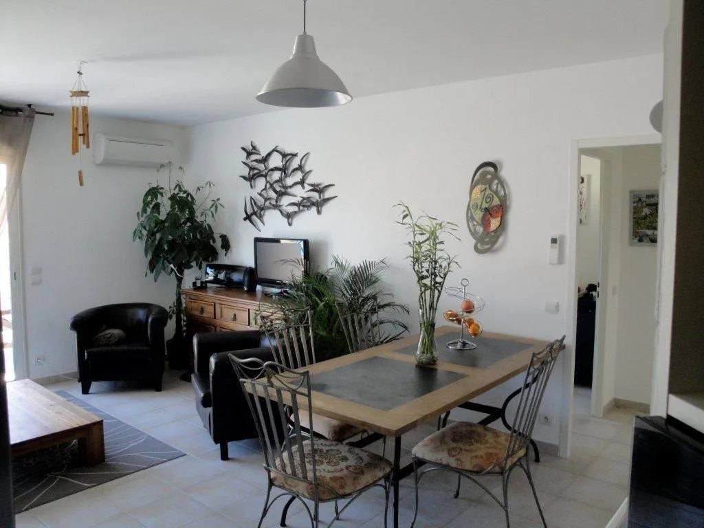 Appartement à louer, 59m², Peyrolles-en-Provence
