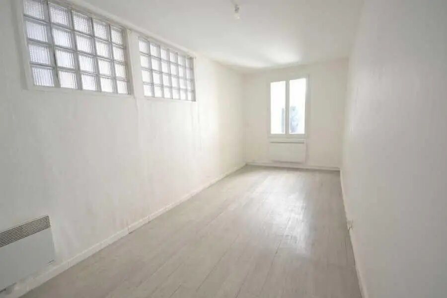 Appartement à louer, 27m², Malakoff