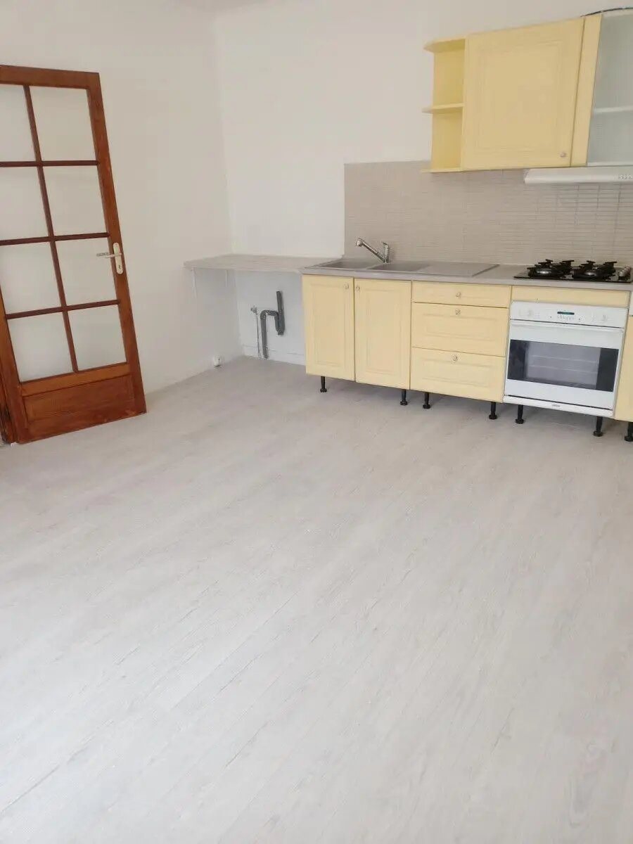Maison à louer, 80m², Ploërdut