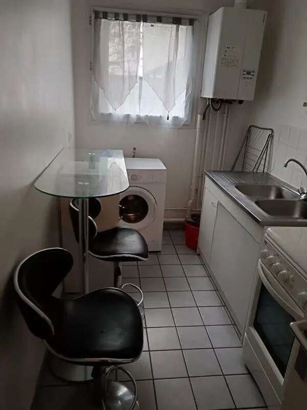 Appartement à louer, 35m², Saint-Cyr-l'Ecole