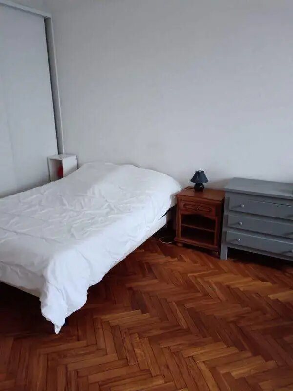 Appartement à louer, 35m², Saint-Cyr-l'Ecole
