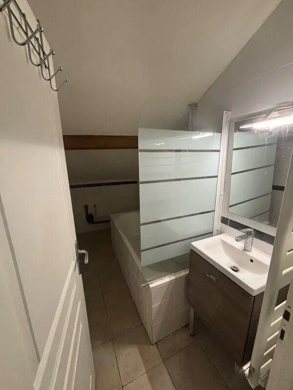 Appartement à louer, 17m², Bougival
