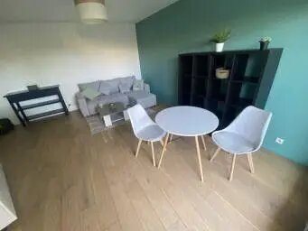 Appartement à louer, 46m², Châtillon