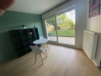 Appartement à louer, 46m², Châtillon