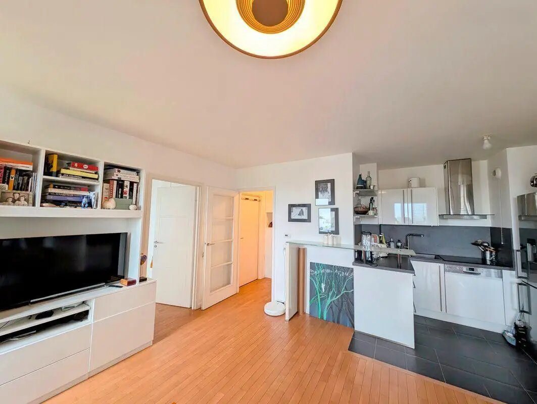 Appartement à louer, 44m², Issy-les-Moulineaux