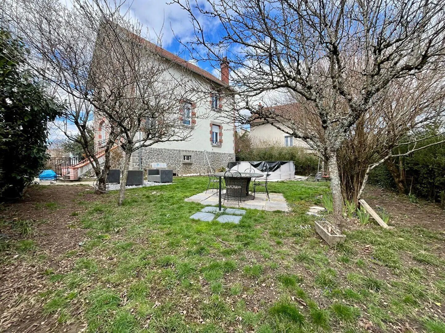 Maison à louer, 120m², Aurillac