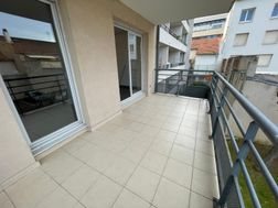 Appartement à louer, 40m², Nîmes