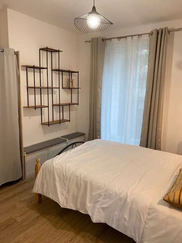 Appartement à louer, 32m², Courbevoie
