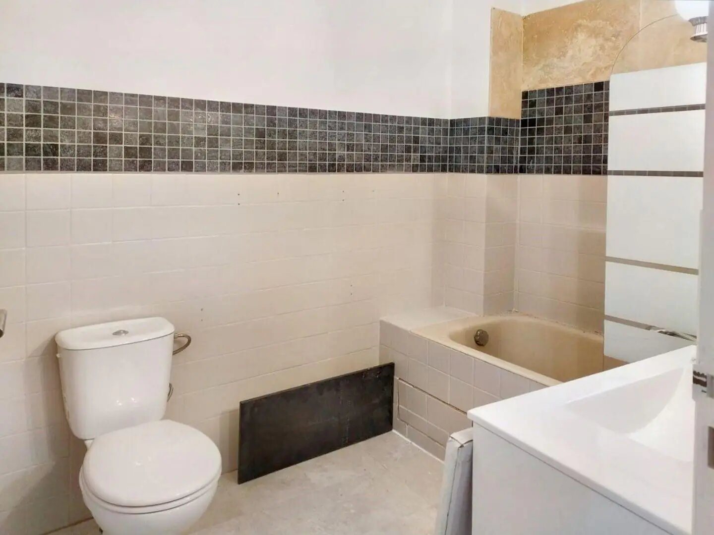 Appartement à louer, 42m², Bargemon