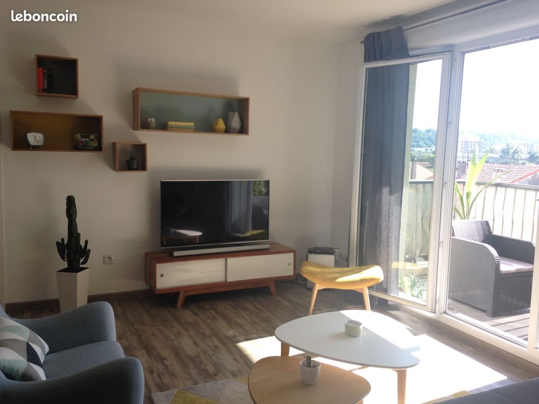 Appartement à louer, 66m², Bordeaux