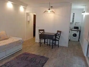 Appartement à louer, 27m², Paris 18ème