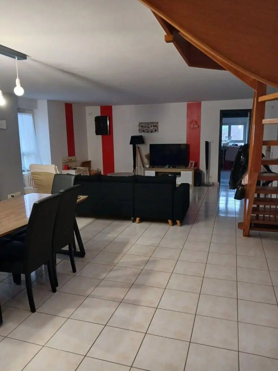 Appartement à louer, 140m², Le Sourn