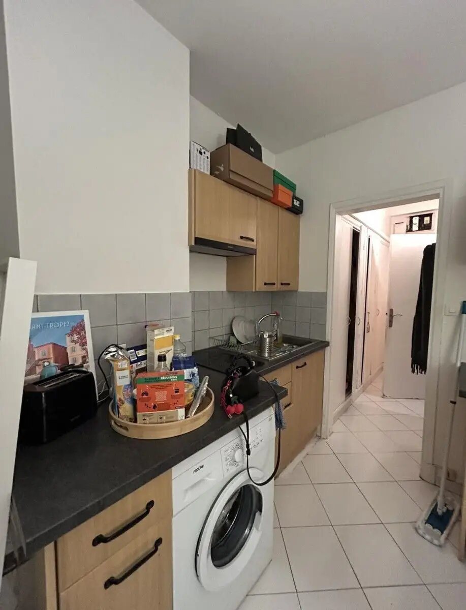 Appartement à louer, 22m², Marseille 8ème