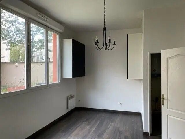 Appartement à louer, 45m², Issy-les-Moulineaux