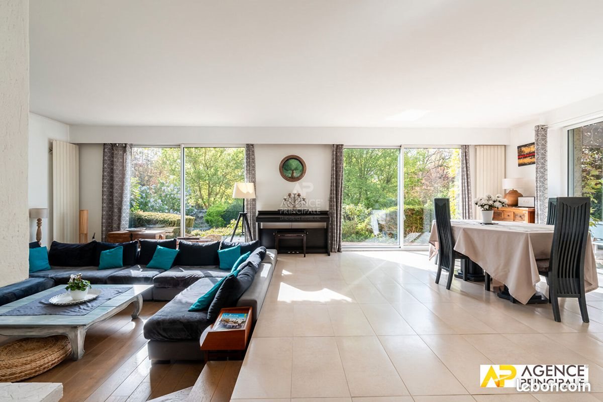 Maison à vendre, 163m², Le Mesnil-le-Roi