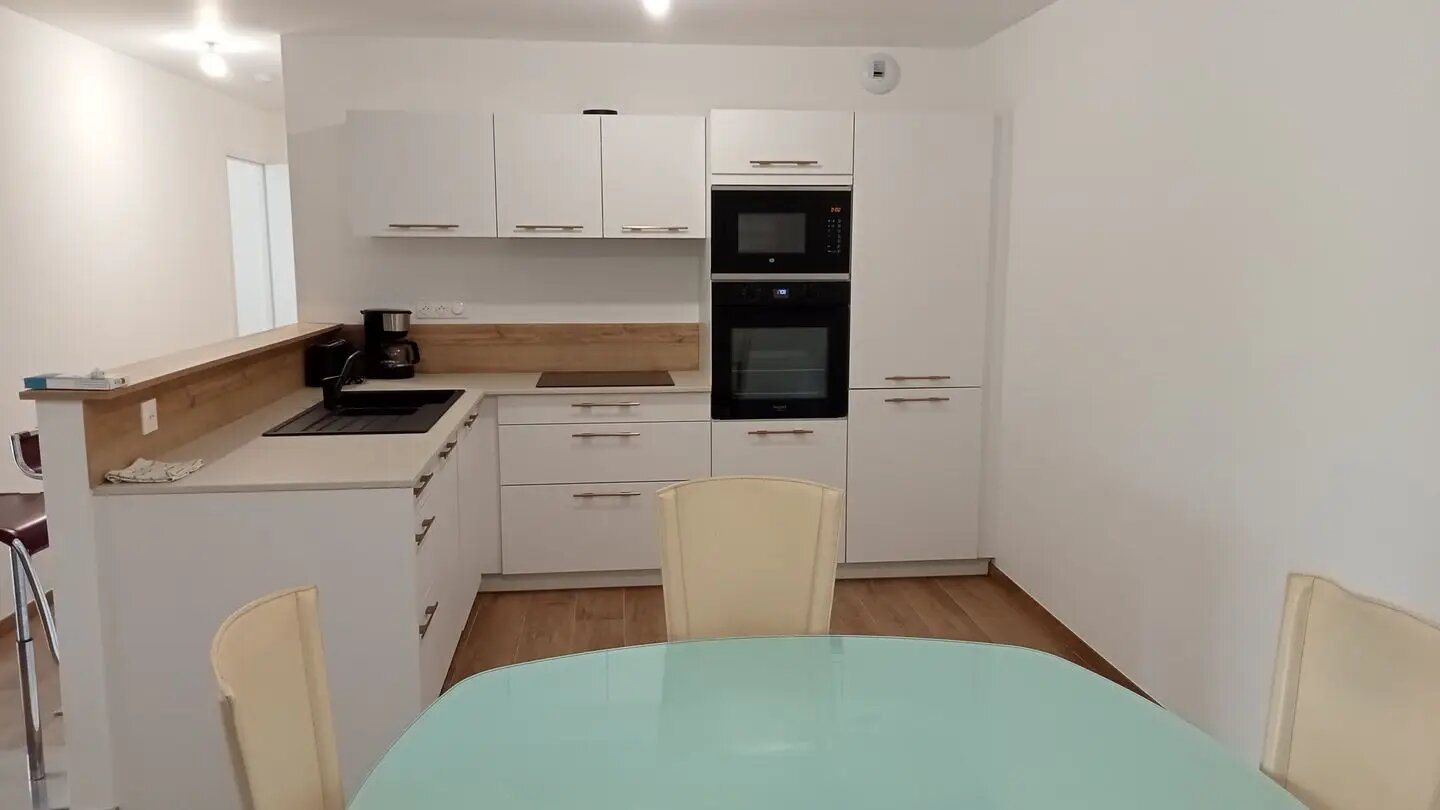 Appartement à louer, 76m², Perros-Guirec