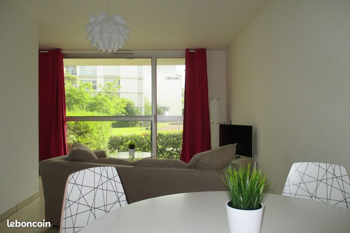 Appartement à louer, 69m², Bordeaux