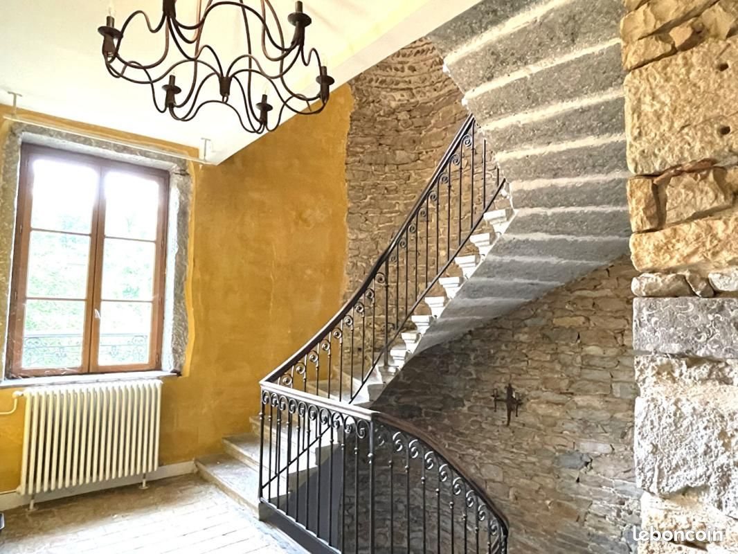 Maison à vendre, 570m², Décines-Charpieu