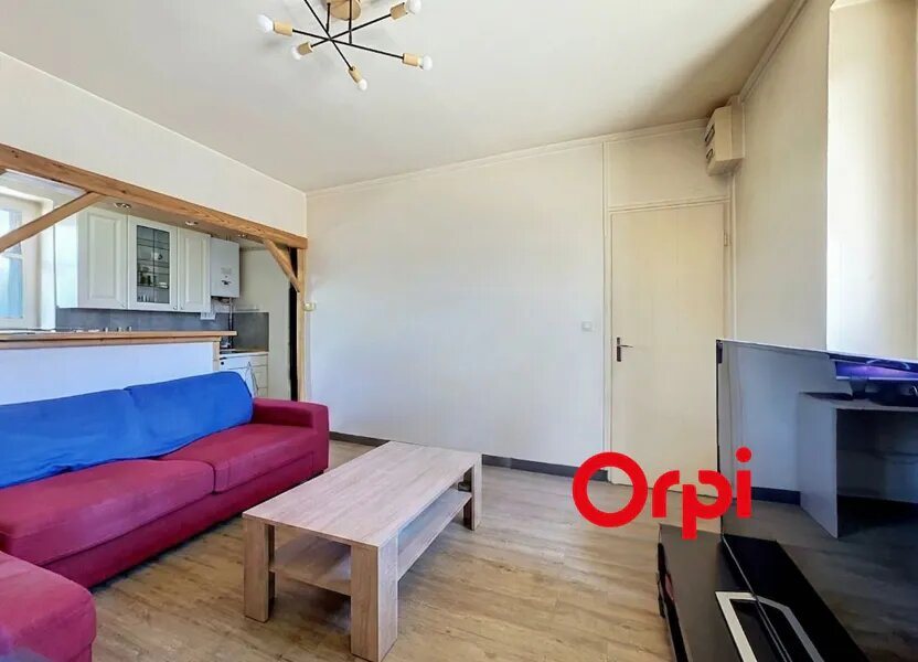 Appartement à vendre, 48m², Saint-Genis-les-Ollières