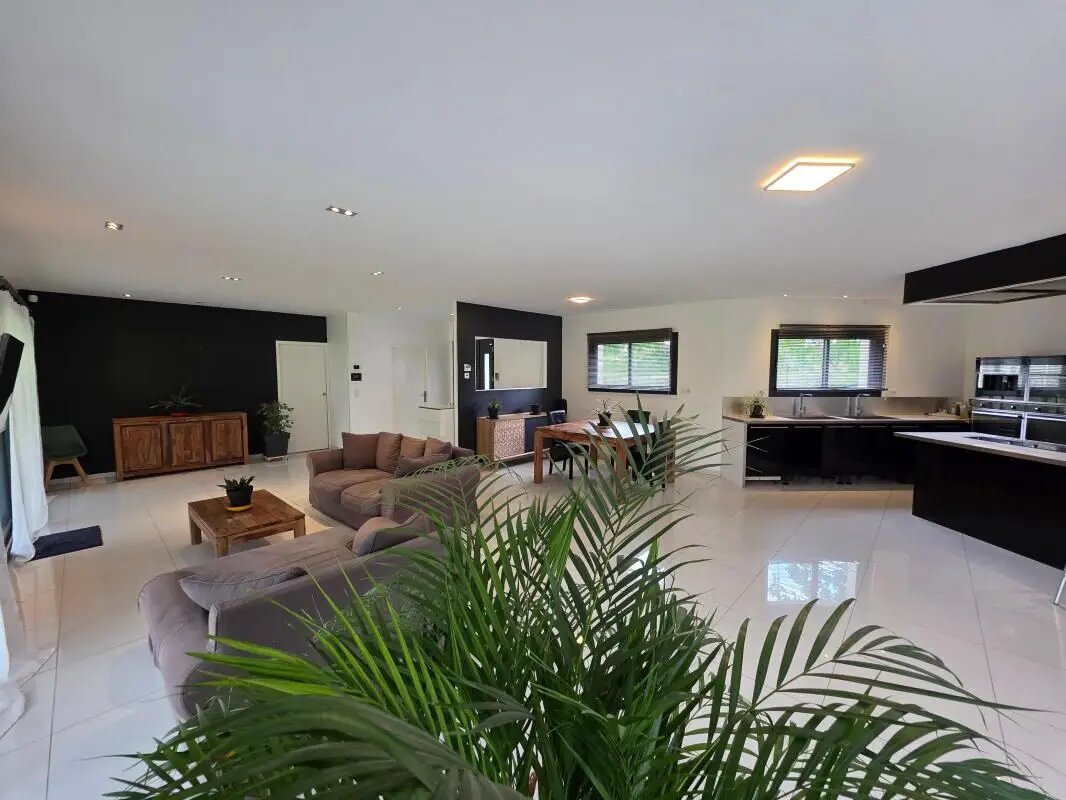 Maison à vendre, 212m², Bougue