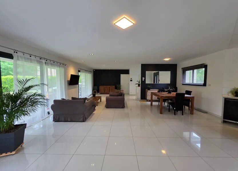 Maison à vendre, 212m², Bougue