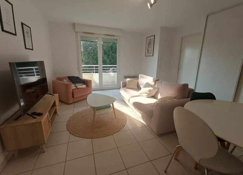 Appartement à louer, 40m², Saint-Perdon