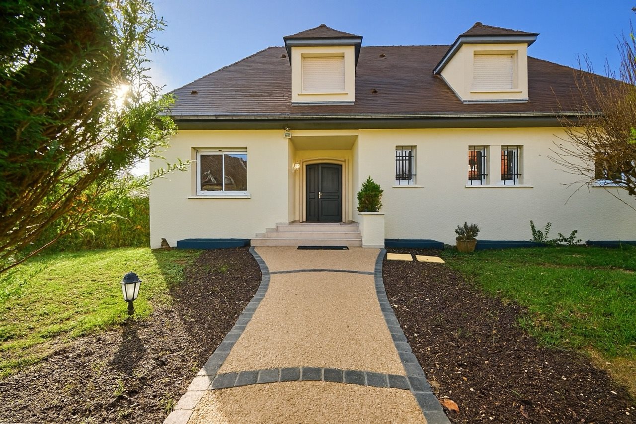Maison à vendre, 345m², Darois