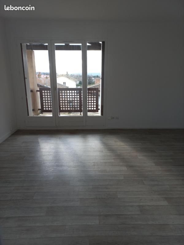 Appartement à louer, 44m², Saint-Maurice-l'Exil