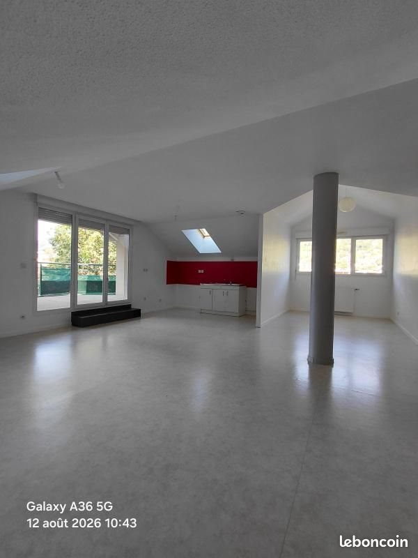 Appartement à louer, 73m², Allevard