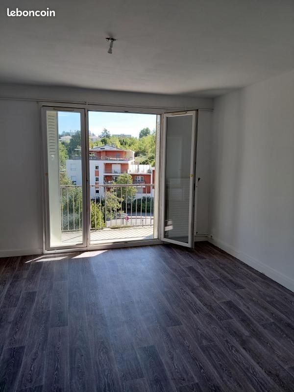 Appartement à louer, 69m², Feyzin