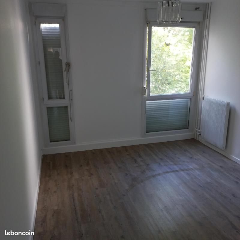 Appartement à louer, 96m², Echirolles