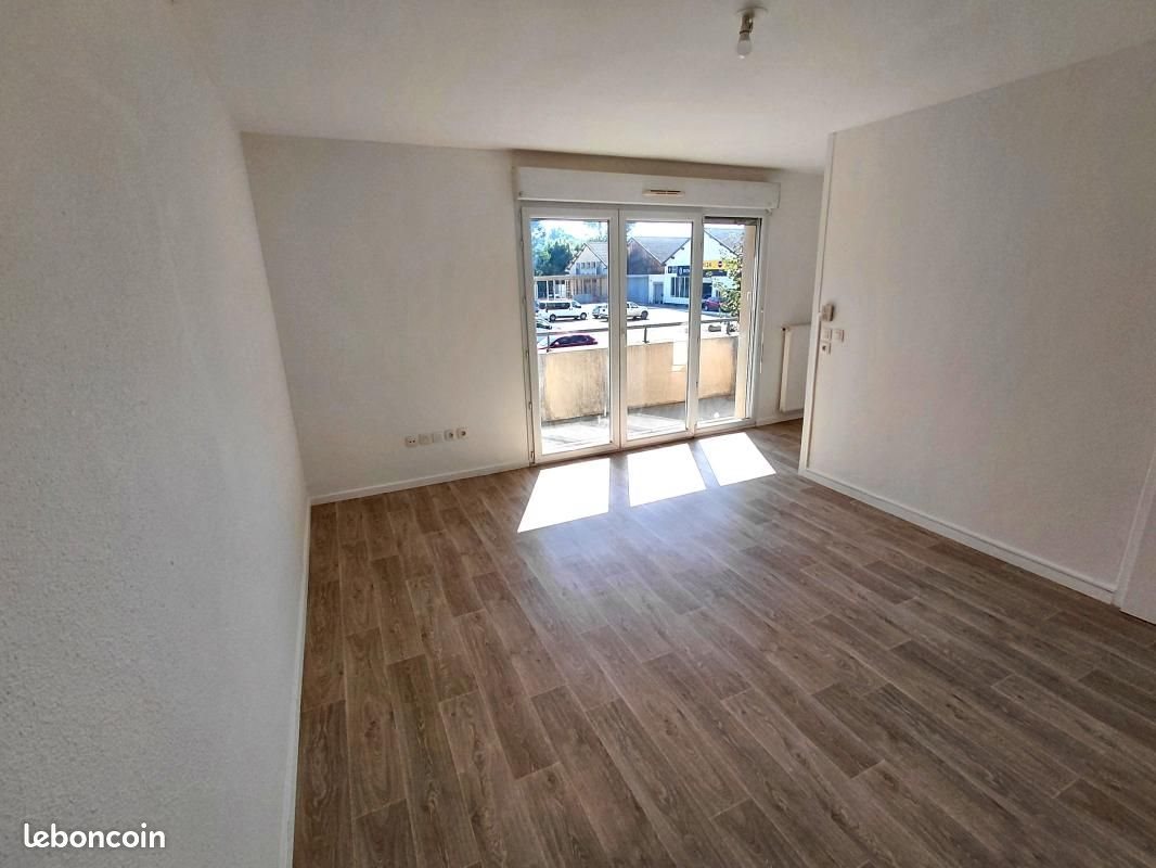 Appartement à louer, 64m², Roybon