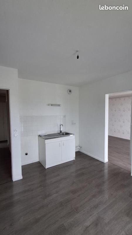 Appartement à louer, 69m², Rives