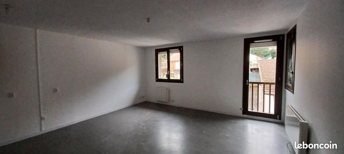 Appartement à louer, 72m², L'Albenc