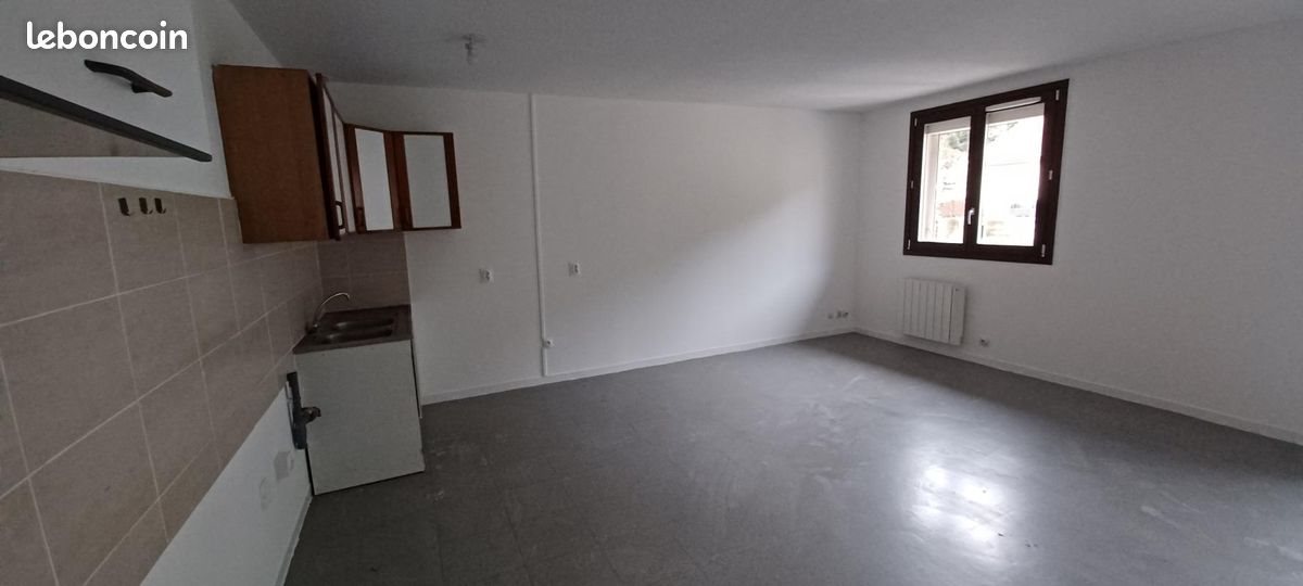 Appartement à louer, 72m², L'Albenc