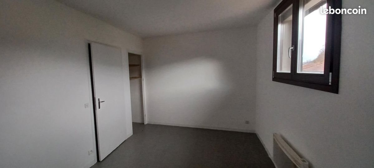 Appartement à louer, 72m², L'Albenc