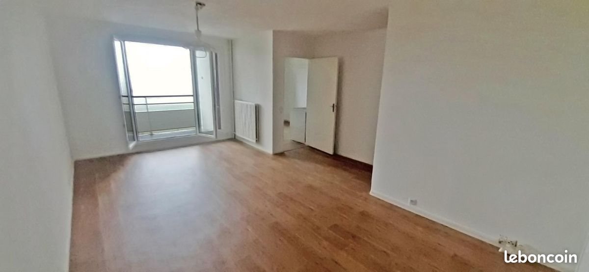 Appartement à louer, 88m², La Mure (Alpe du Grand Serre)