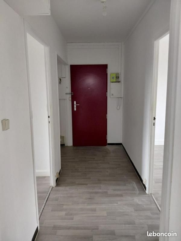 Appartement à louer, 58m², Roussillon