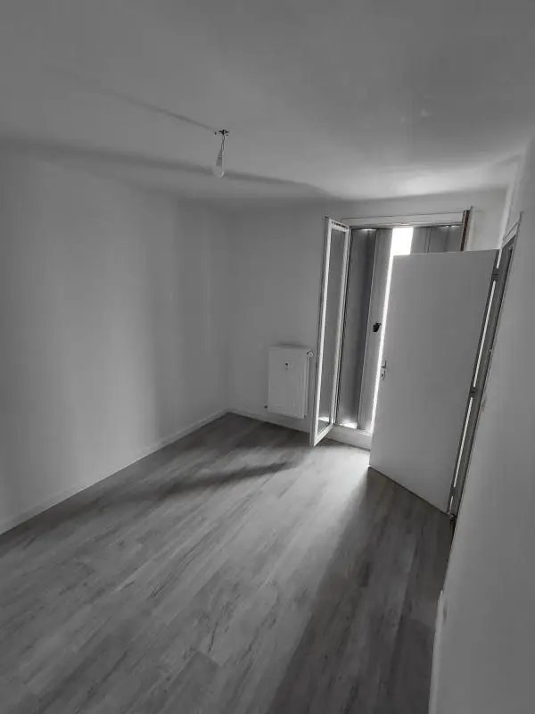 Appartement à louer, 77m², La Mure (Alpe du Grand Serre)