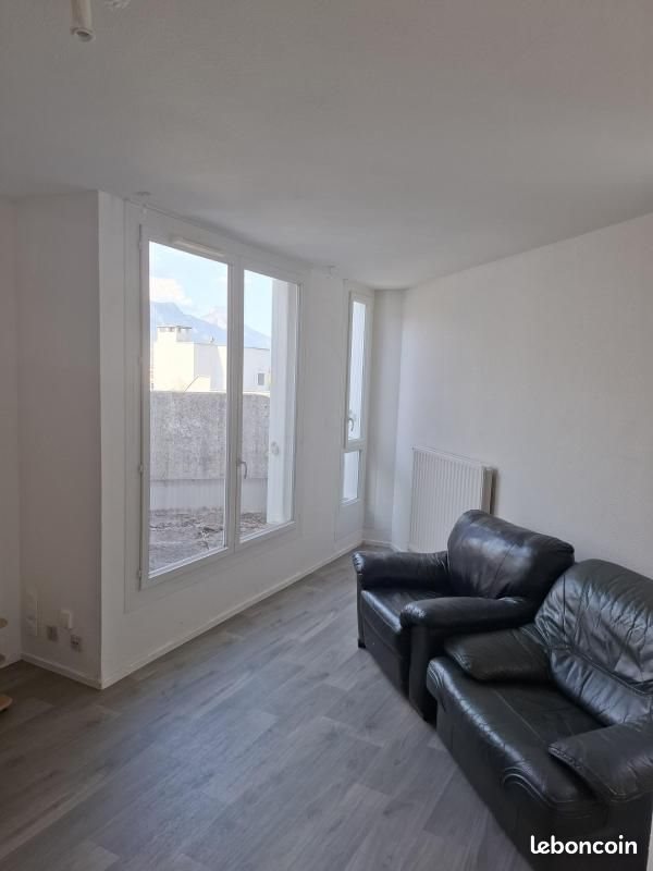 Appartement à louer, 67m², Saint-Martin-d'Hères