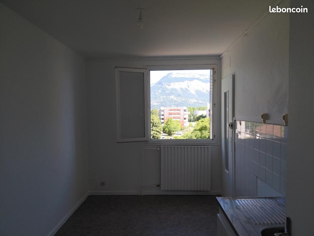 Appartement à louer, 73m², Saint-Martin-d'Hères