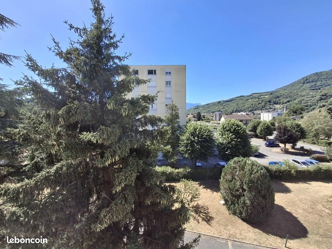 Appartement à louer, 63m², Renage