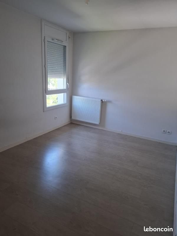 Appartement à louer, 49m², Saint-Martin-d'Hères
