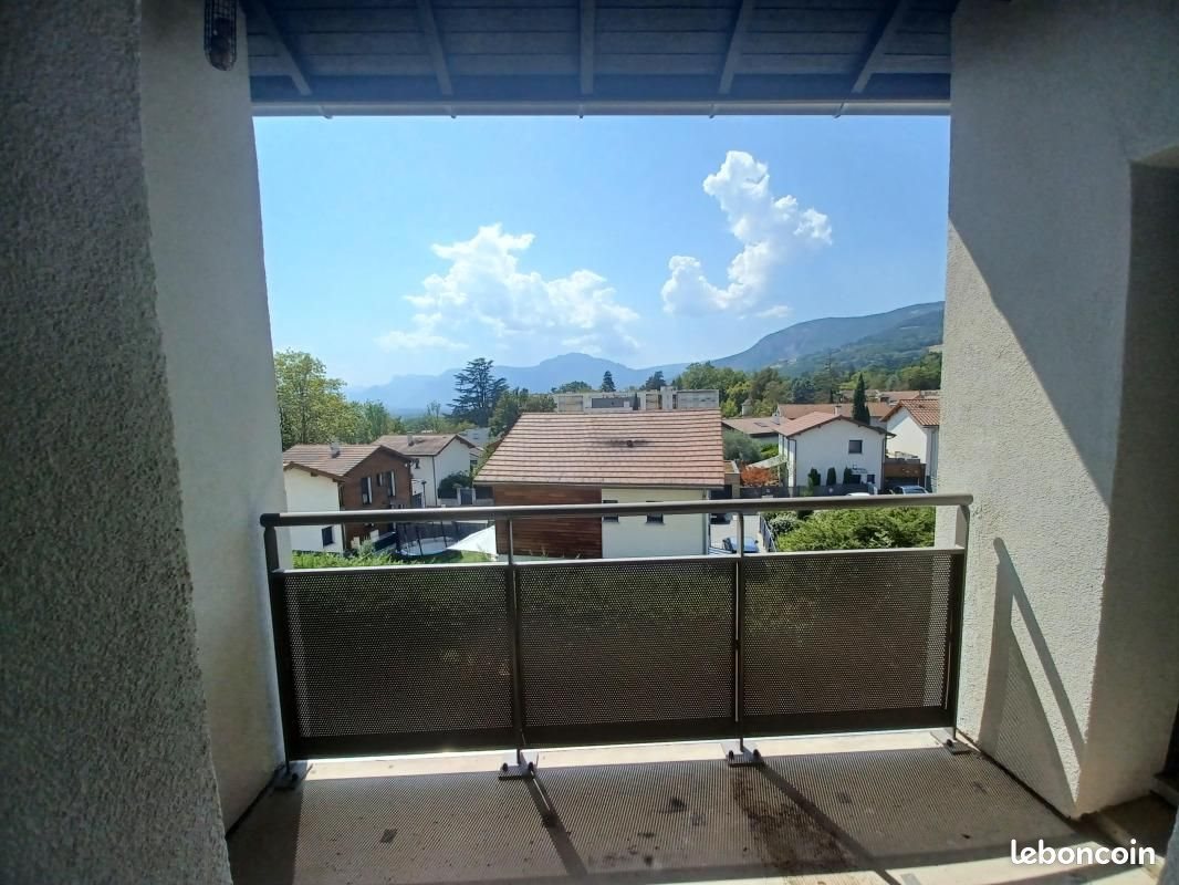 Appartement à louer, 82m², Montbonnot-Saint-Martin