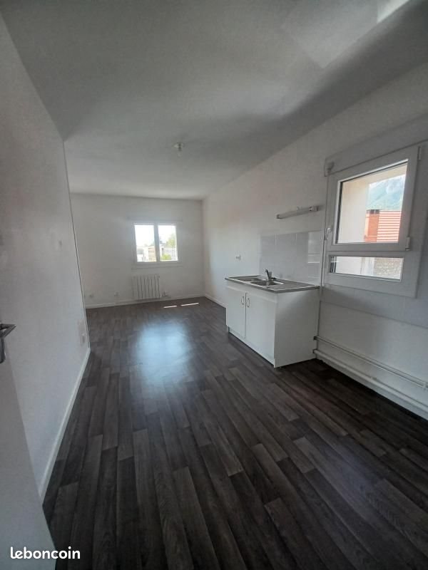 Appartement à louer, 82m², Montbonnot-Saint-Martin