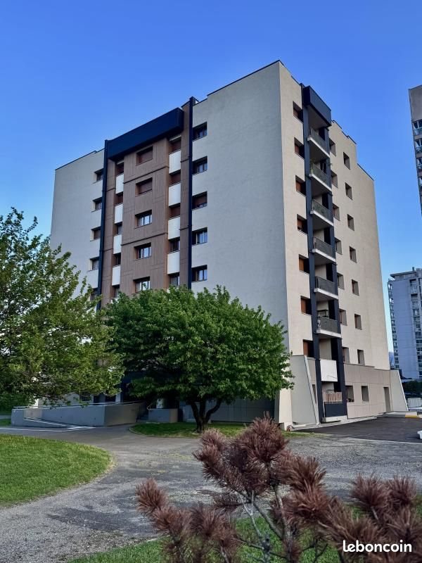 Appartement à louer, 89m², Grenoble