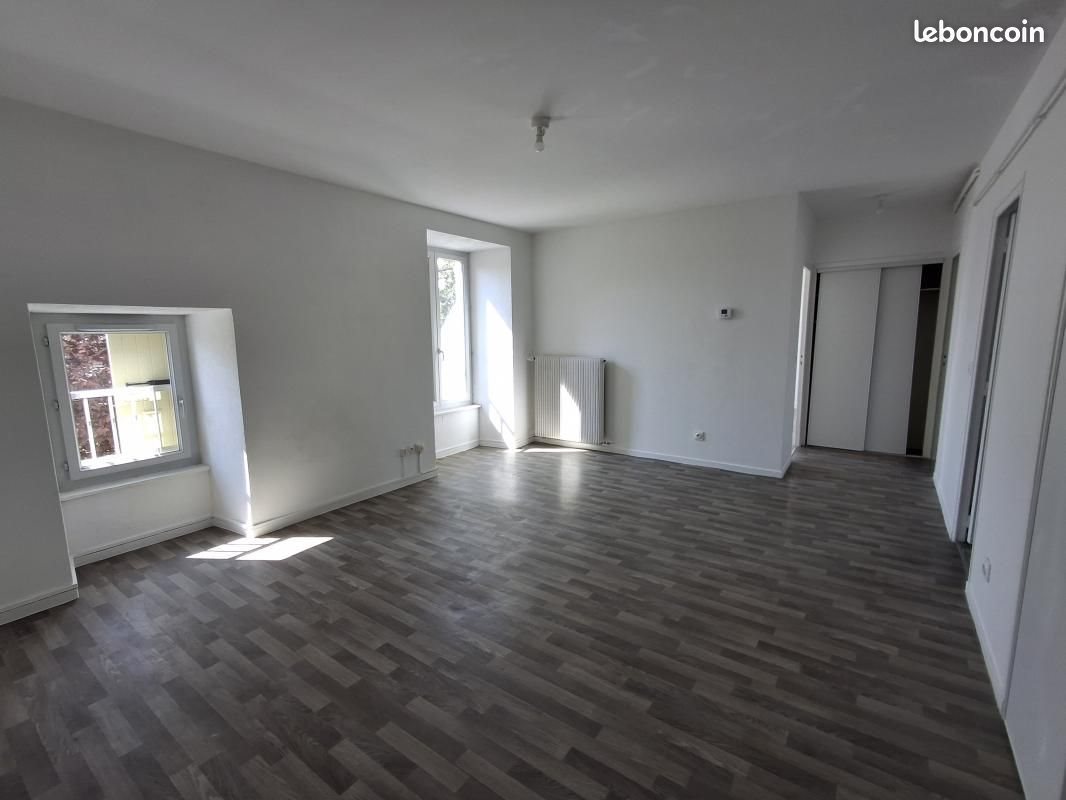 Appartement à louer, 74m², Marcilloles