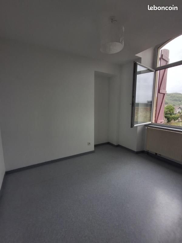Appartement à louer, 68m², Tullins