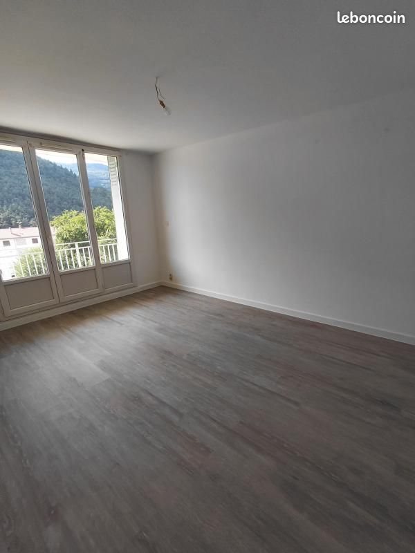 Appartement à louer, 78m², La Mure (Alpe du Grand Serre)